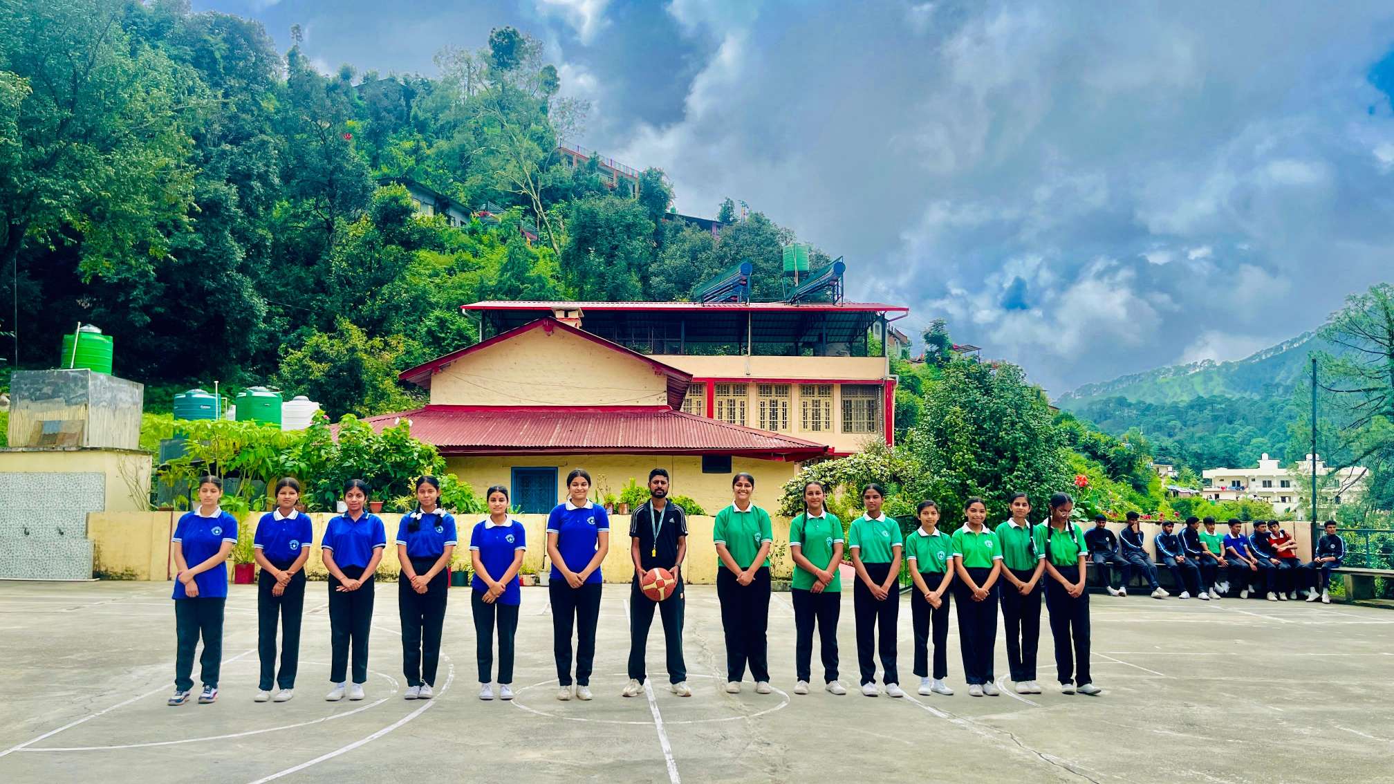De Vito School Girls Football Team (Senior) 